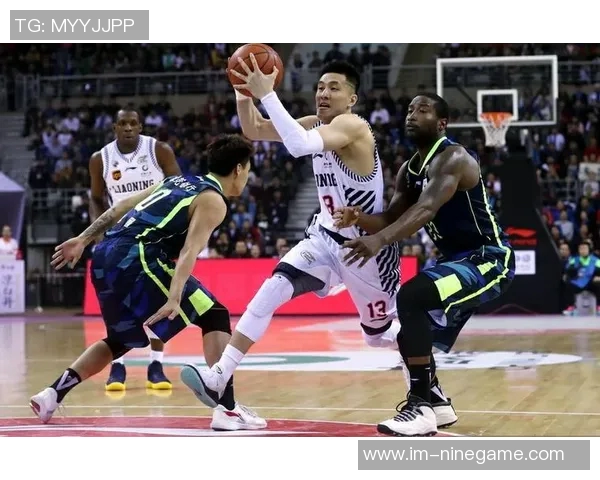 菜鸟理查德表现出色贝利哈珀联手助力球队取得胜利